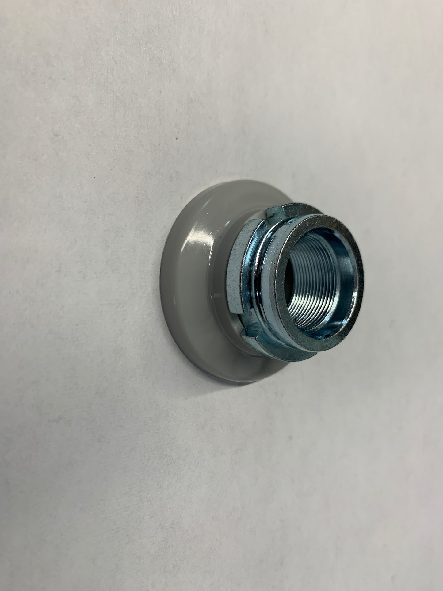 Neck bearing nut /cover